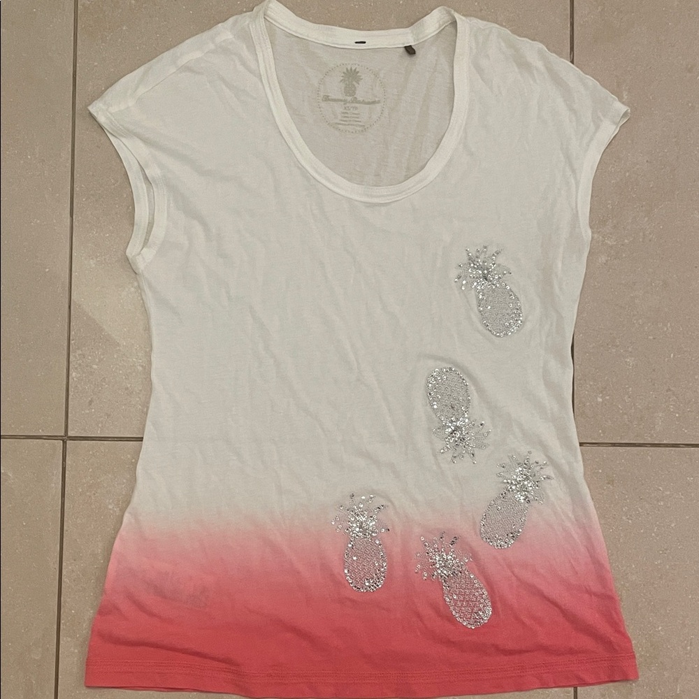 Tommy Bahama Coral Pink Ombré T-Shirt with Pineapple Design Short Sleeve Size XS